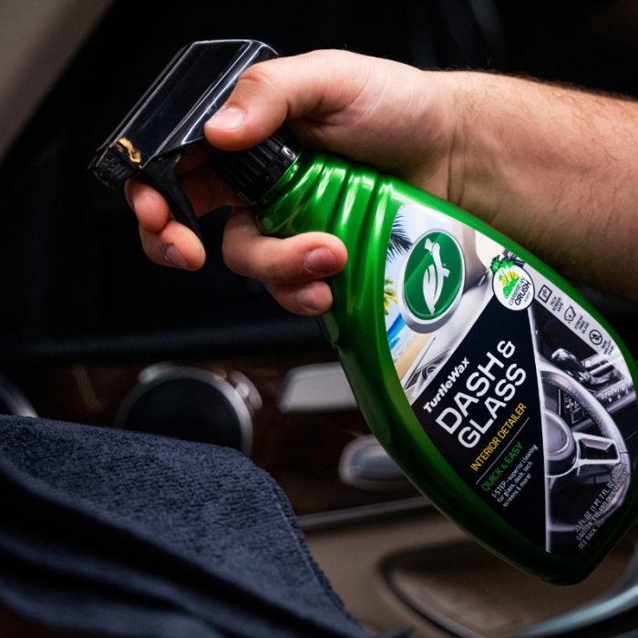 Очисник для скла та пластика Turtle Wax Dash & Glass (52803) 500мл